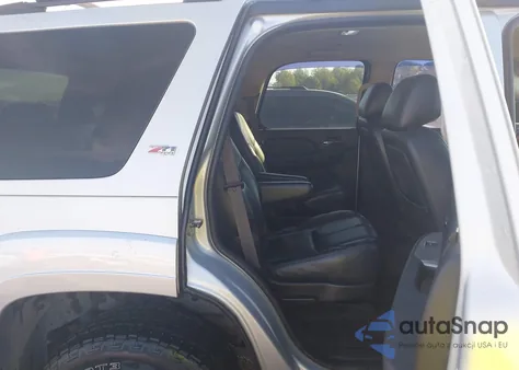 2011 Chevrolet Tahoe Lt z USA, uszkodzony, nr VIN 1GNSKBE02BR150219